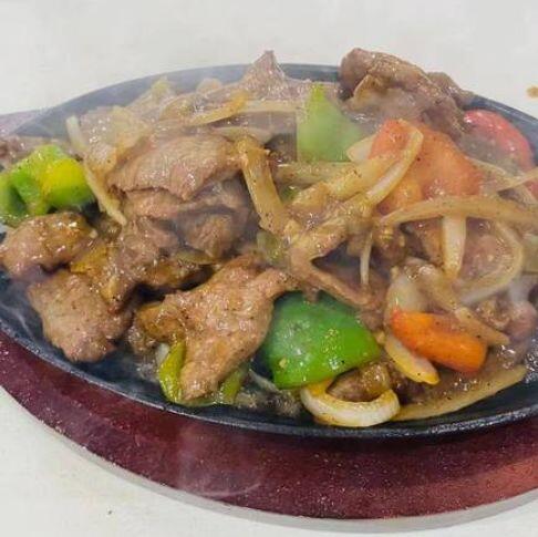 Sizzling Black Pepper Beef