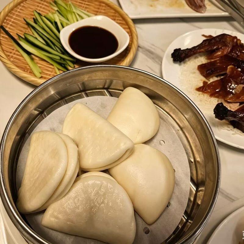 R1. Peking Duck (whole)